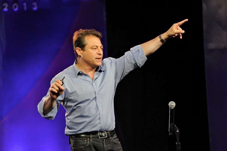 Dr. Peter Diamandis giving a speech.