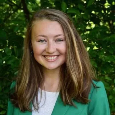 hannah-langdon-headshot