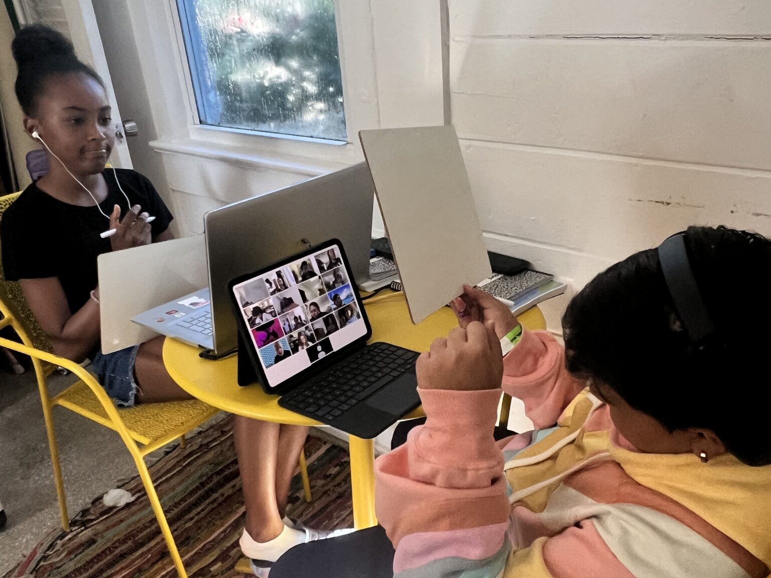 In the Age of AI, New School Models Are Writing Their Own Rules - FEE